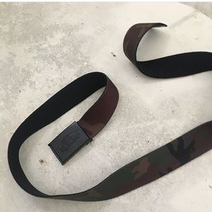 CAMO BELT